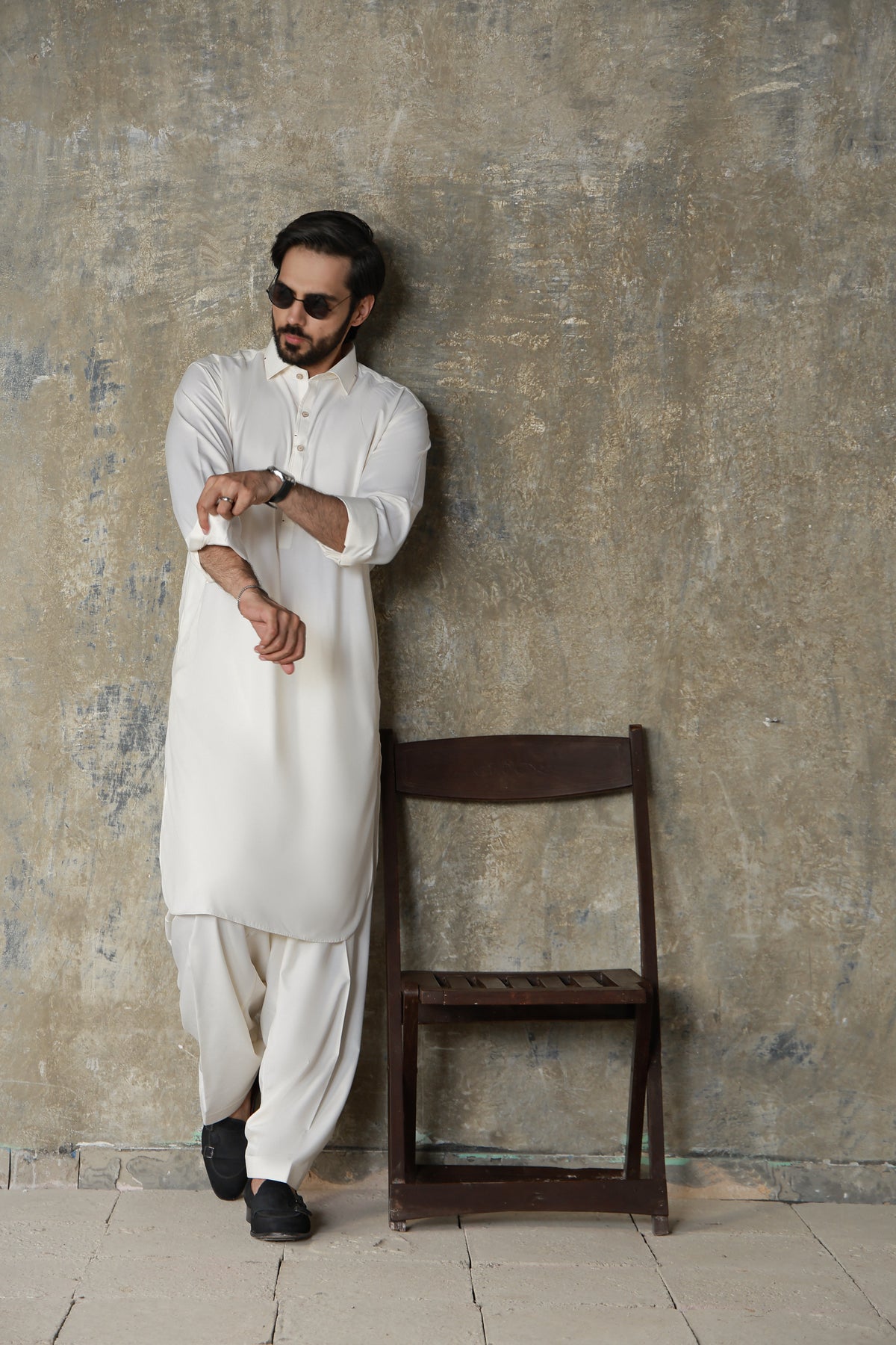 CREAM PREMIUM BOSKI FABRIC SHALWAR QAMEEZ
