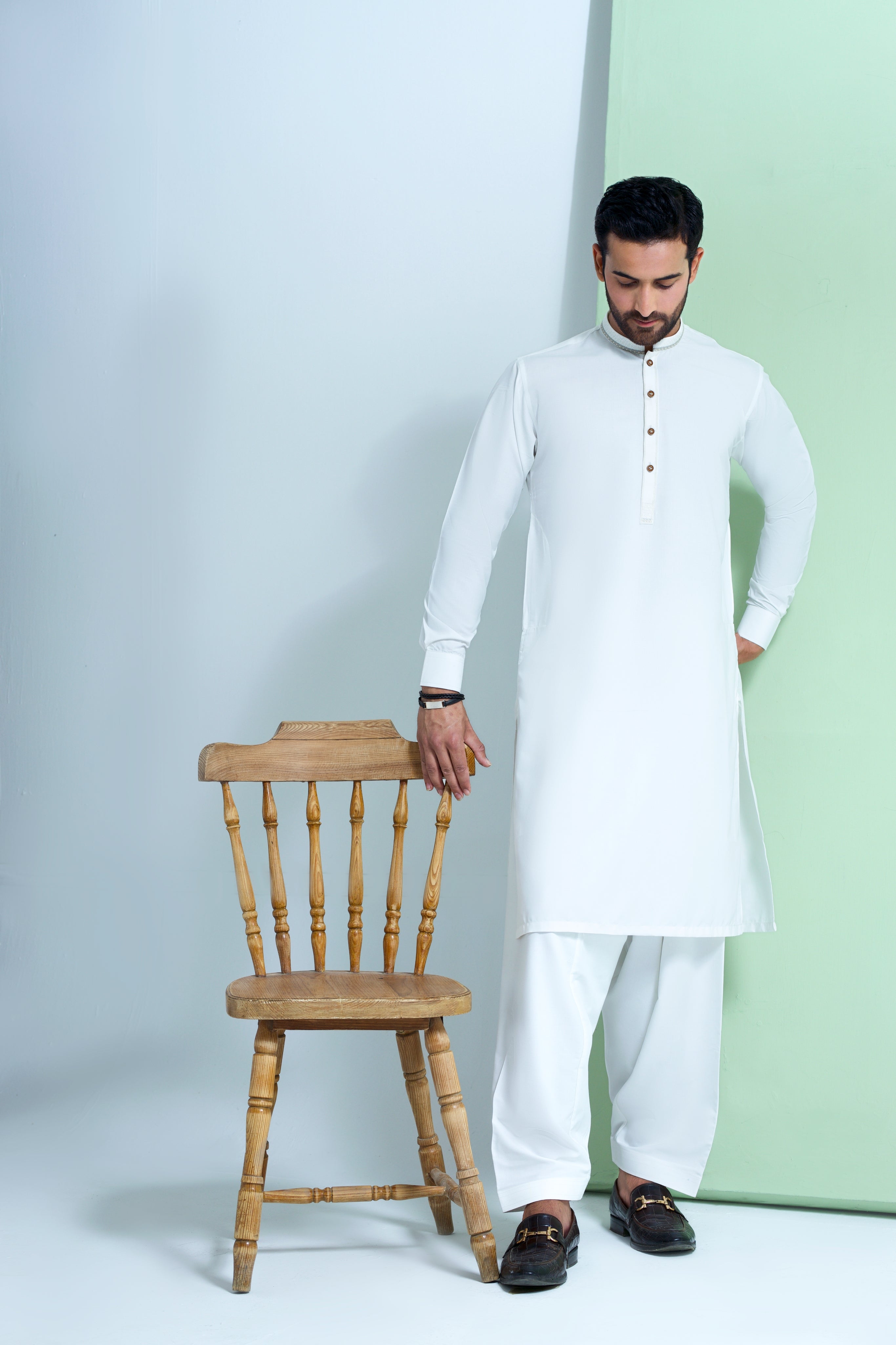 WASH N WEAR FABRIC WITH EMBROIDERED COLLAR  SHALWAR QAMEEZ 25021 OFFWHITE