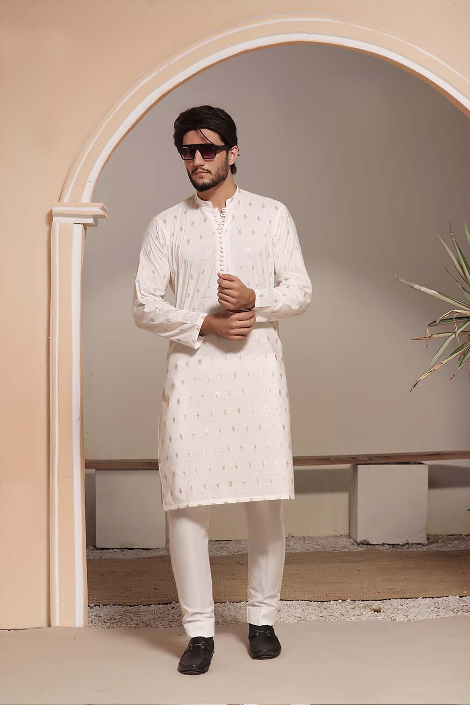 FANCY KURTA PYJAMA WHT GOLD 2  23834