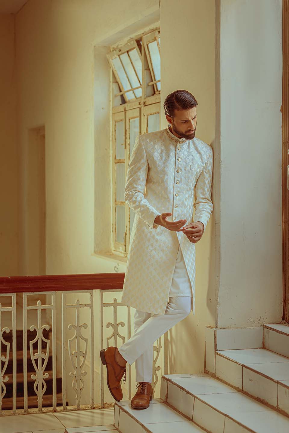 Maazjee Sherwani -22-E